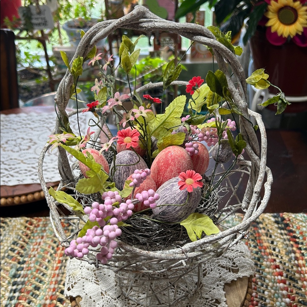National Tree Company Bird Nest w/Eggs in Tree Twig Basket Decor Easter NWOT